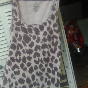 Scoop neck tank top